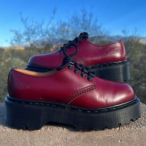 🏴󠁧󠁢󠁥󠁮󠁧󠁿 Vintage MIE Dr. Martens Red Tunnel Eye Platform Oxfords UK 4